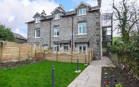 Crooklands House 3